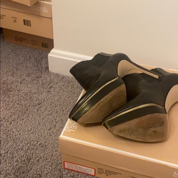 Michael Kors Meadow Bootie - Picture 3 of 3